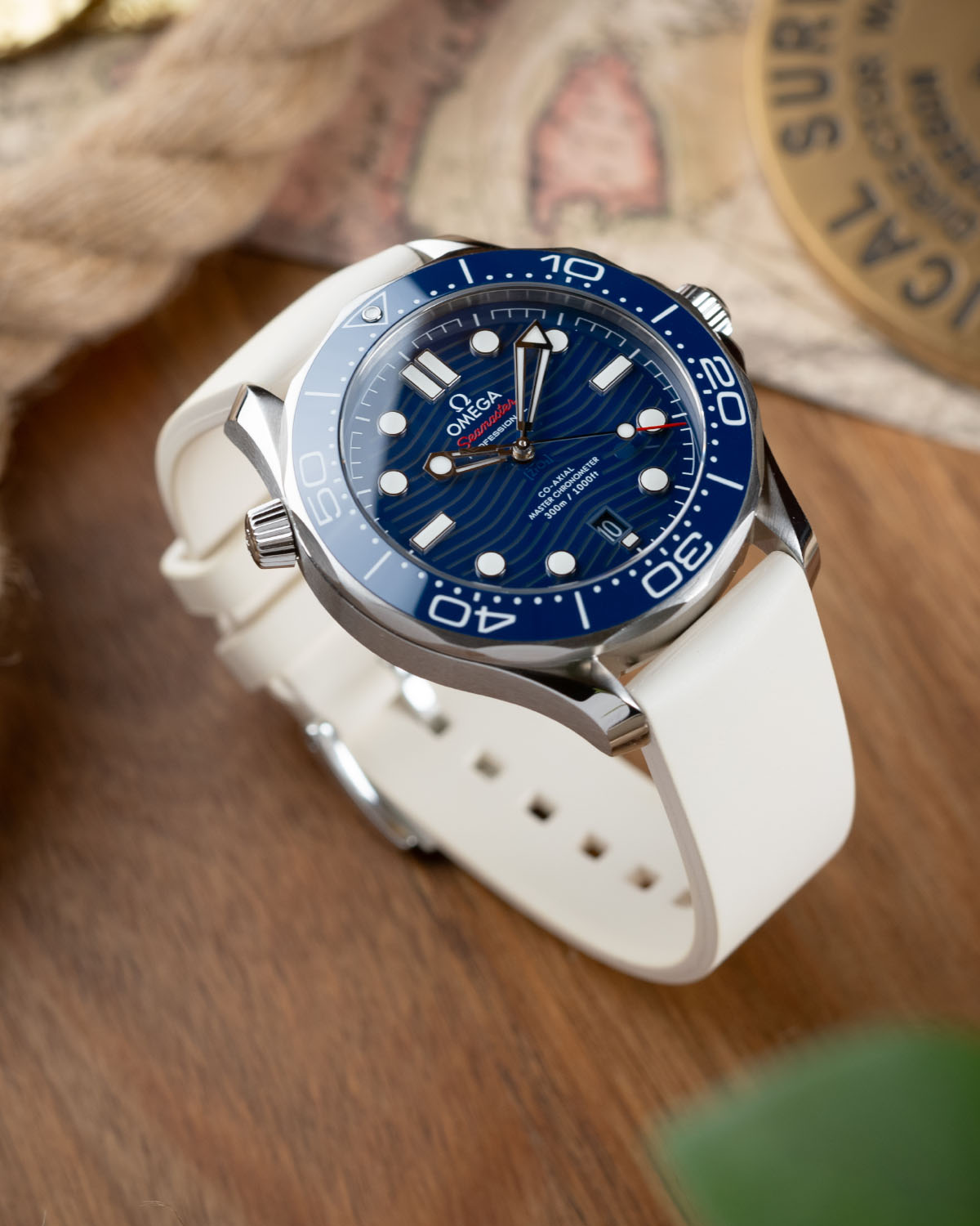 Hirsch PURE Natural Rubber Strap - White