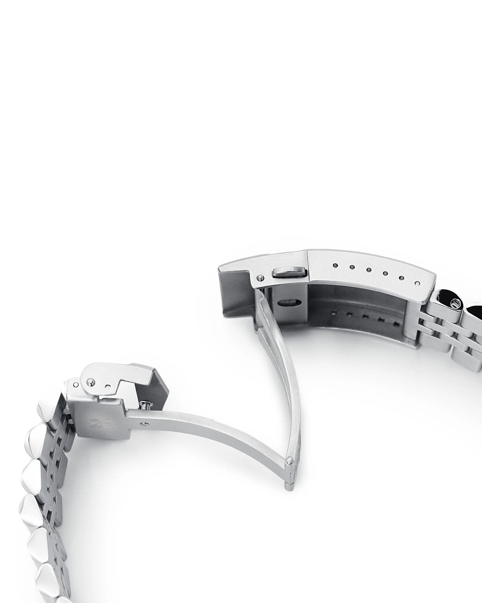 Strapcode Super-J Bracelet For Seiko 5 SRPD